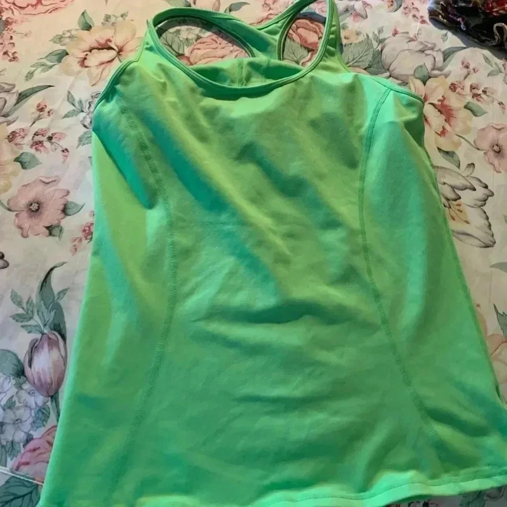 Calvin Klein Green Workout Tank Top Size Medium